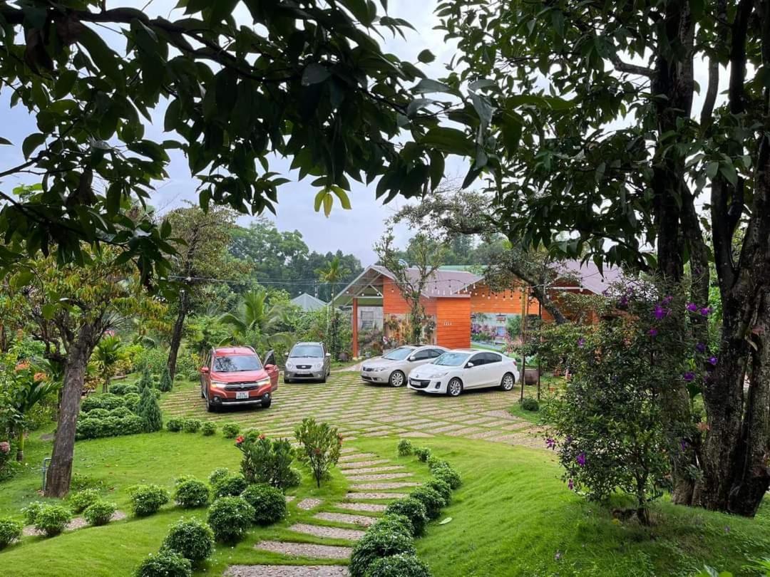Sora Homestay Pleiku Esterno foto