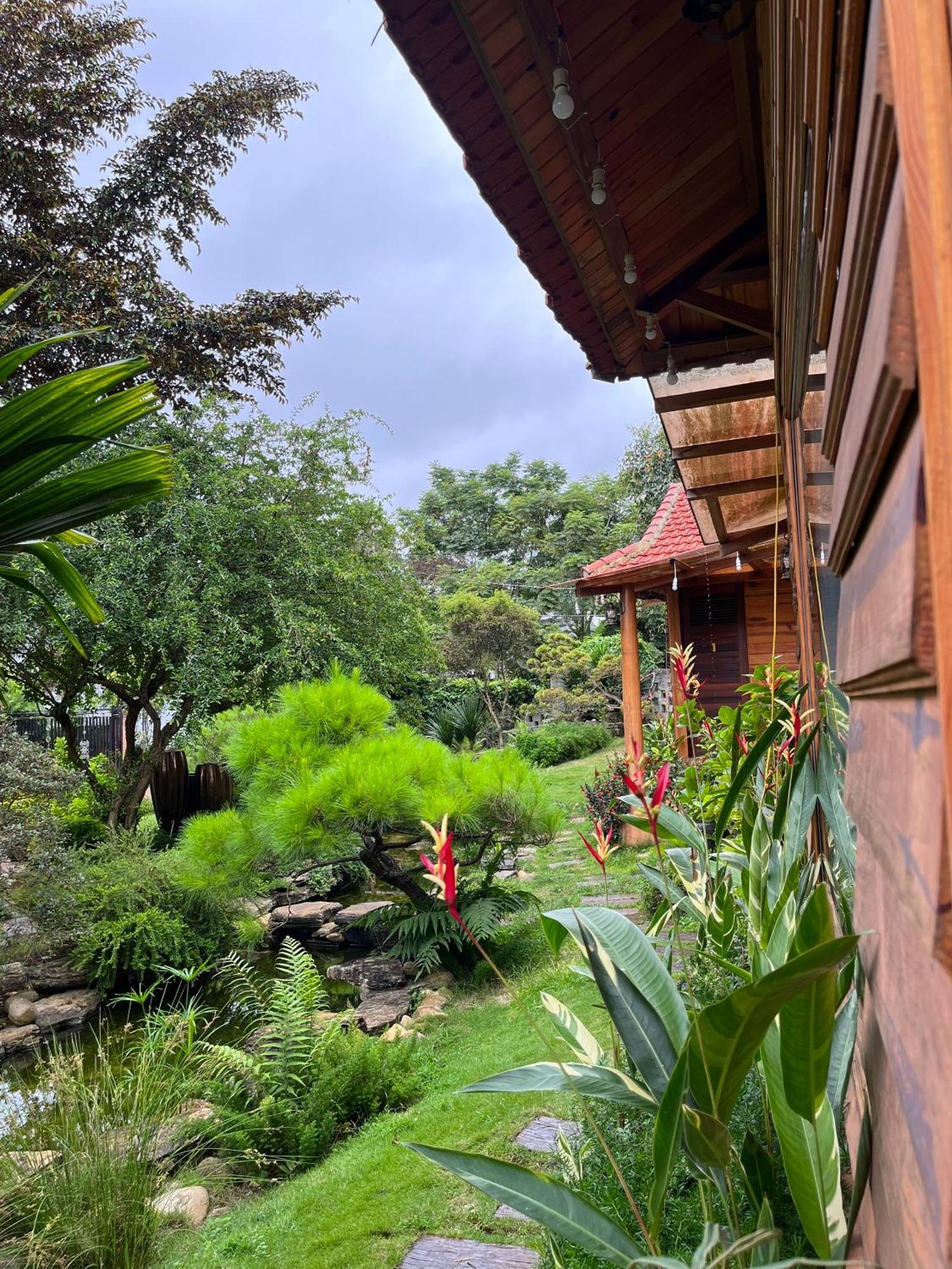 Sora Homestay Pleiku Esterno foto